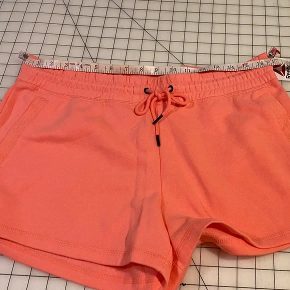 Reebok Vibrant Peach Athletic Shorts side pockets drawstring - Picture 12 of 12